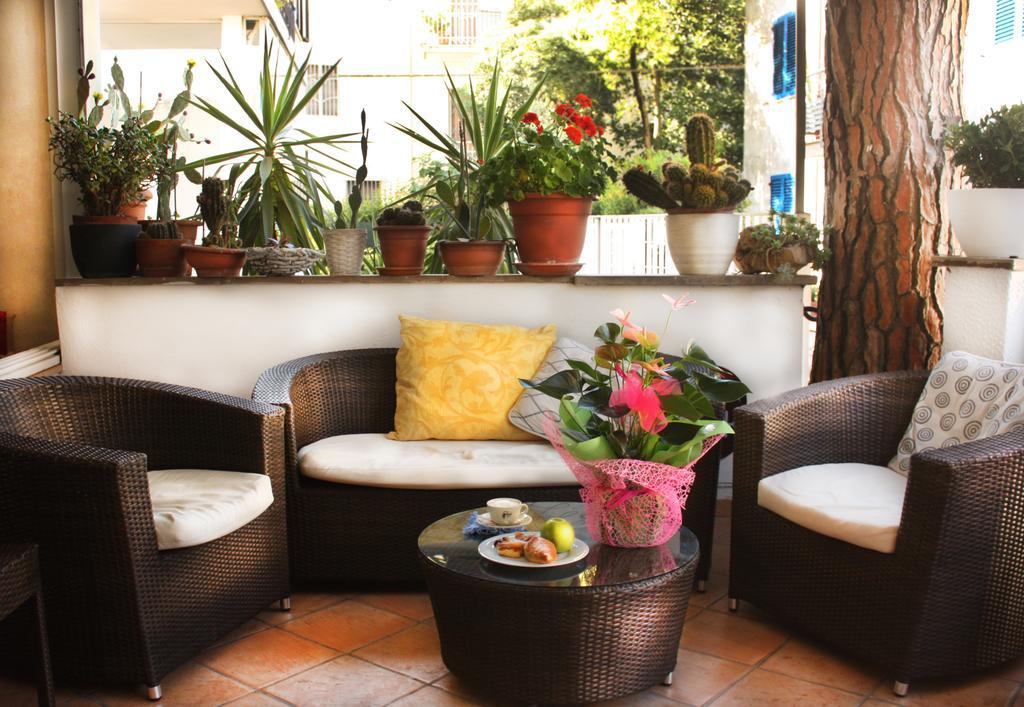 Hotel Daniela Rimini Ngoại thất bức ảnh